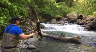 Trout fishing initiation with natural baits in Savoie