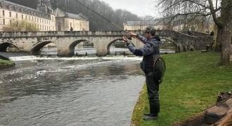 Trout fishing with natural baits in Dordogne
