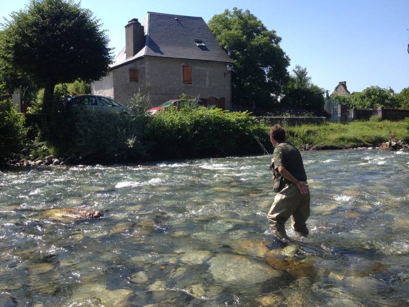 Fly fishing training in Hautes-Pyrenes
