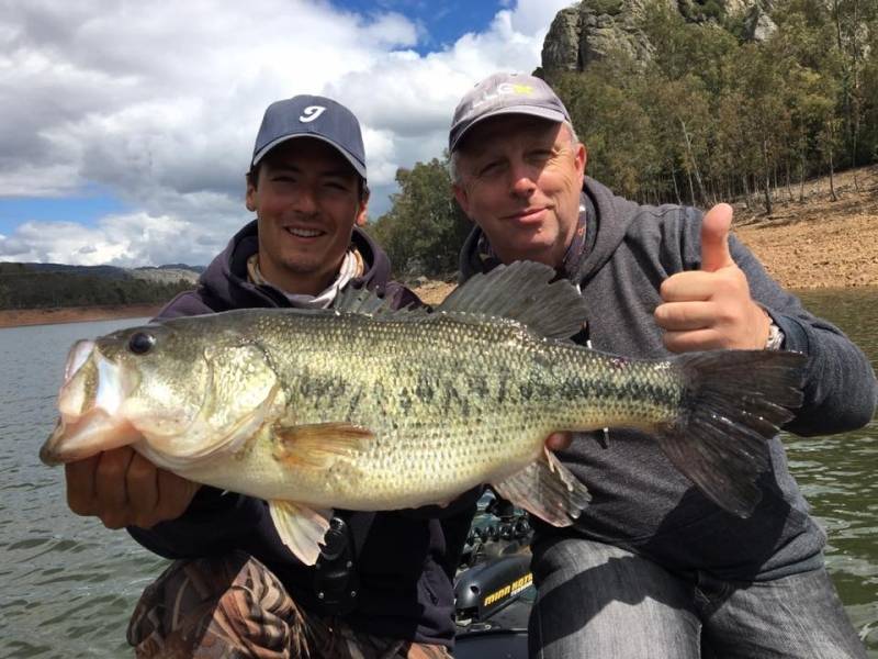 Pêche des black-bass géants d'Extremadura