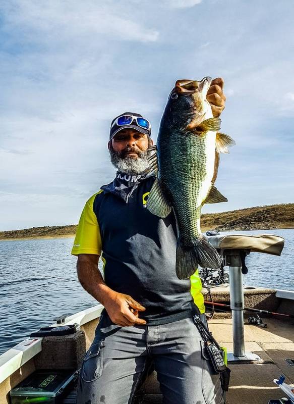 Black-bass and pike fishing trip in Extremadura