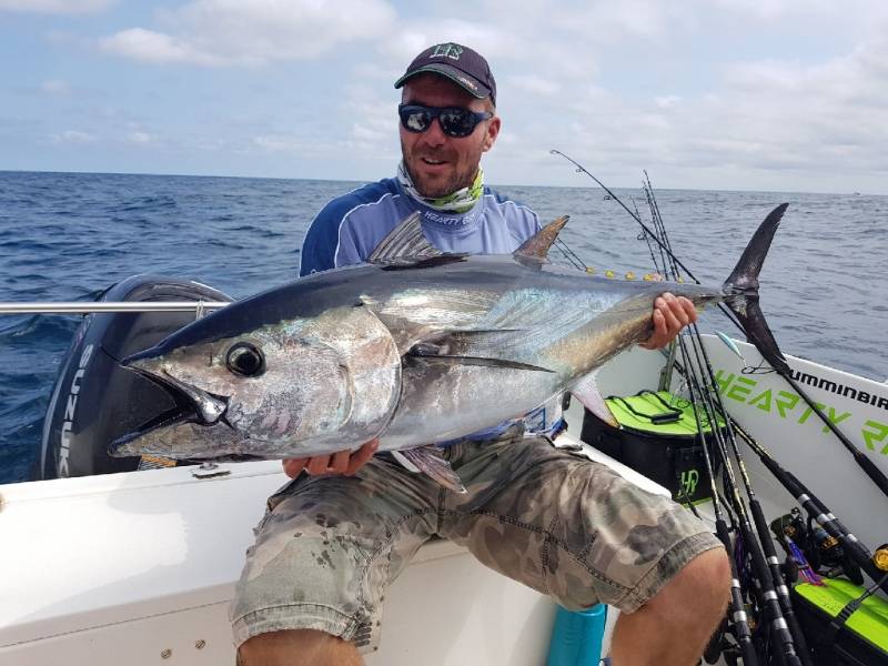 Tuna fishing in Arcachon with lure