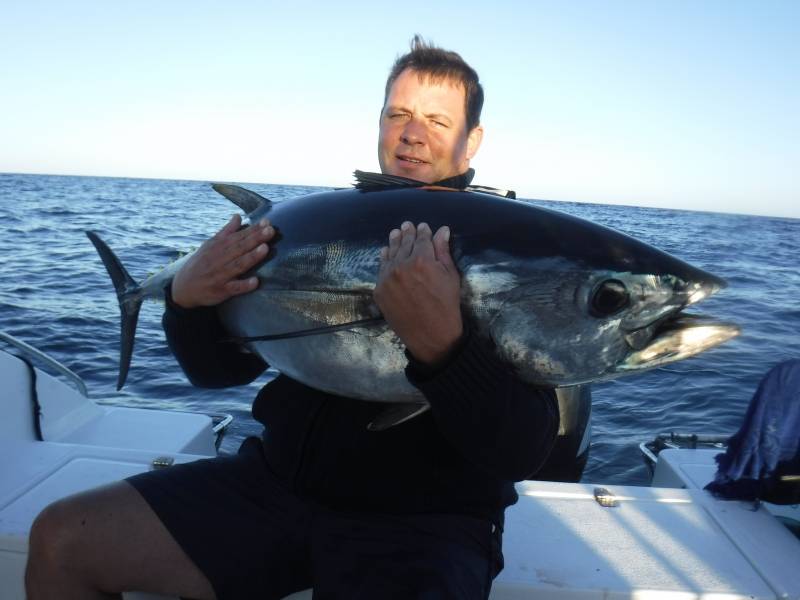 Pêche du thon au leurre au large du Bassin d'Arcachon
