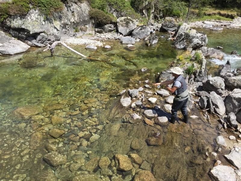 Fly fishing training in Hautes-Pyrenes