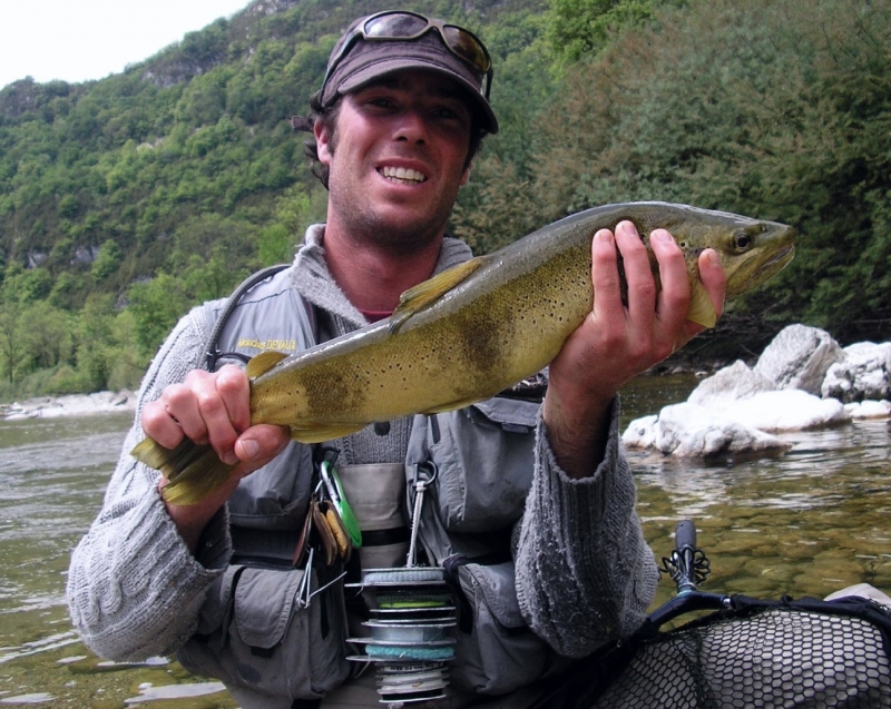Fly fishing looking for trout in Hautes-Alpes