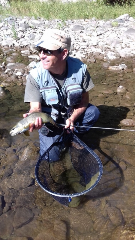 Fly fishing with nymphs in Pyrenees